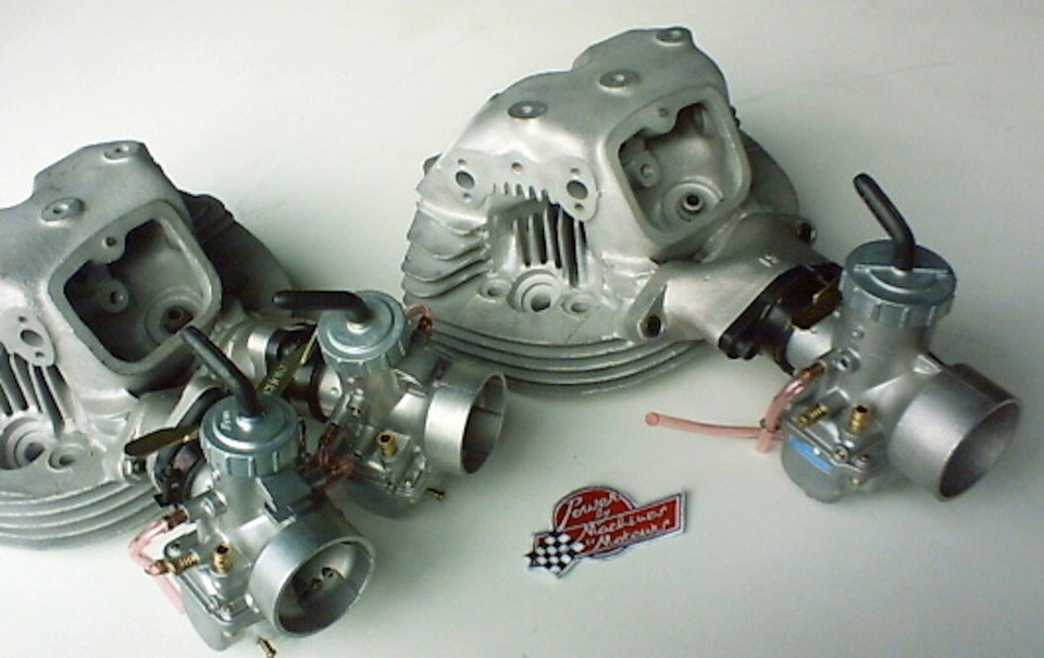 Les différents kit Mikuni pour Norton Commando présenté par Machines et Moteurs