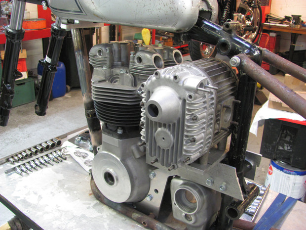 Supercharger on Triumph inlet side. By Machines et Moteurs on Paris.